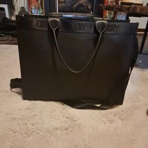 DKNY Cassie Large Tote Bag